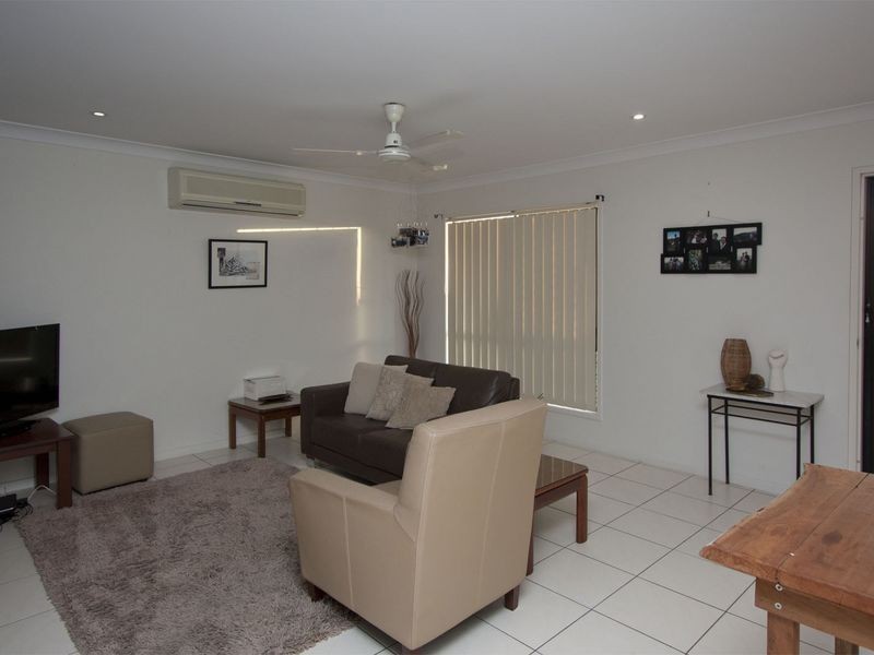 28 Wexford Crescent, Mount Low QLD 4818