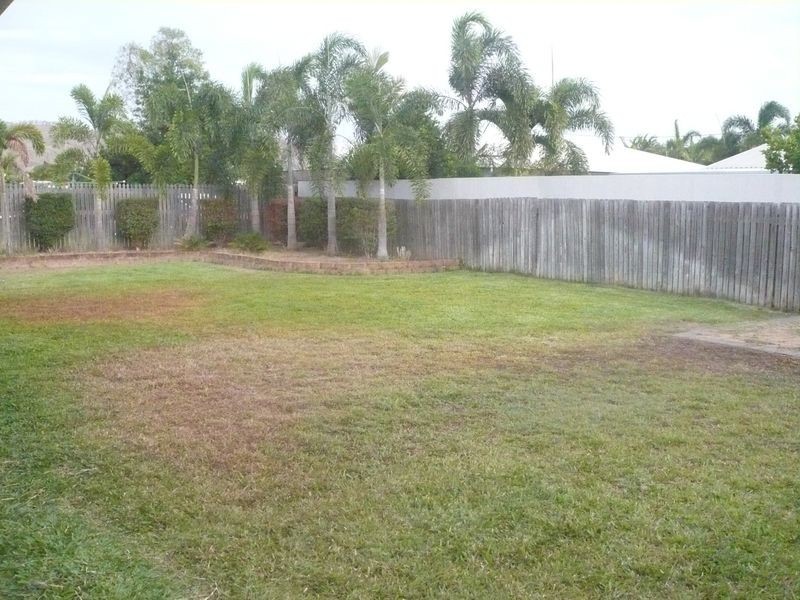 9 Noscov Crescent, Kelso QLD 4815