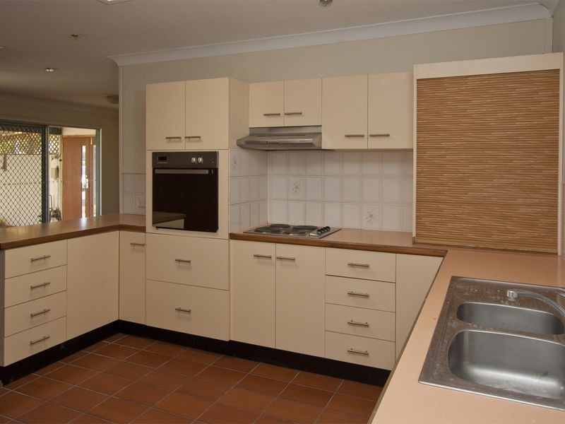 7 Haydon Crescent, Heatley QLD 4814