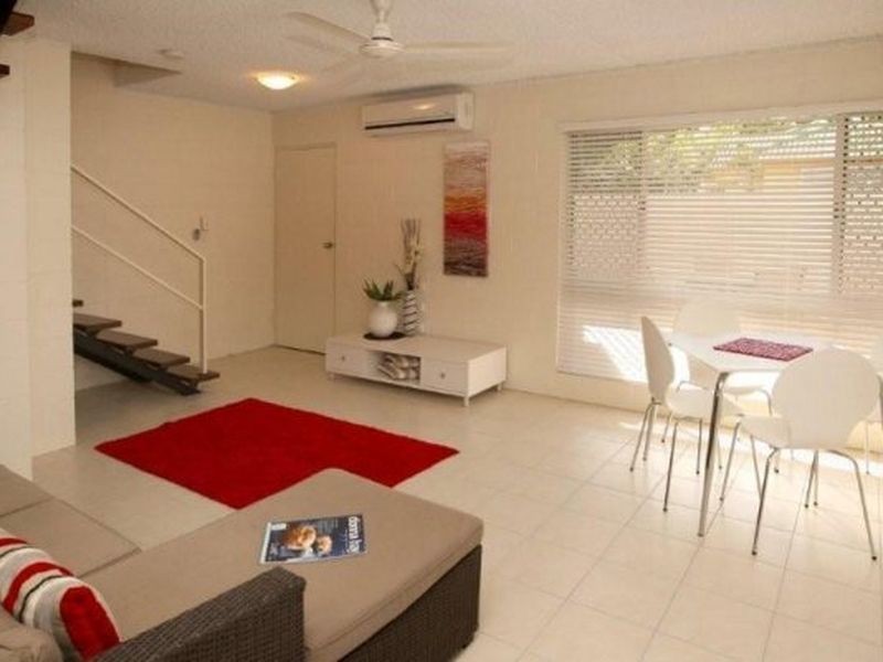 Hyde Park QLD 4812