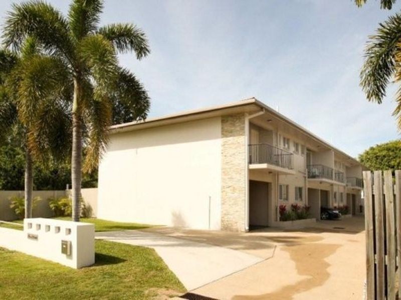 Hyde Park QLD 4812