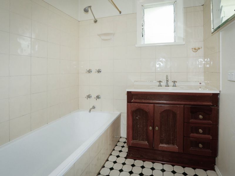 15 Parry Street, Belgian Gardens QLD 4810