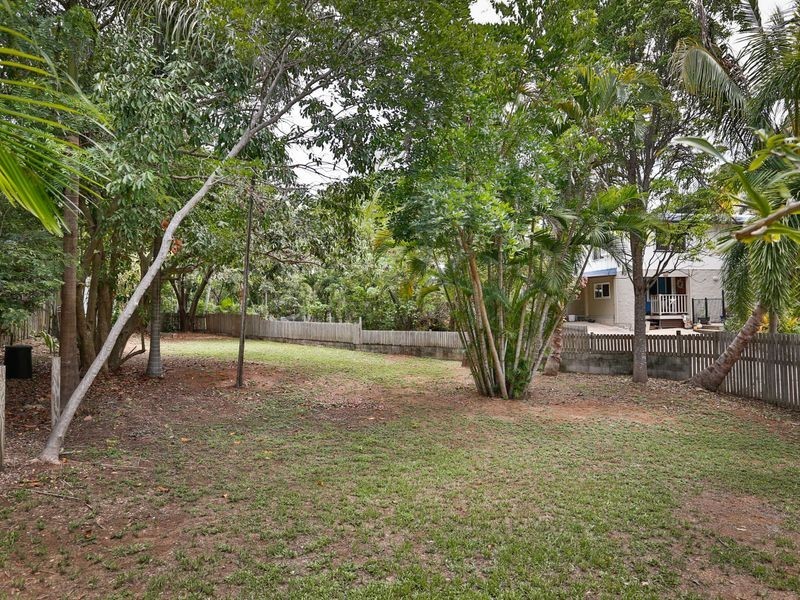 15 Parry Street, Belgian Gardens QLD 4810