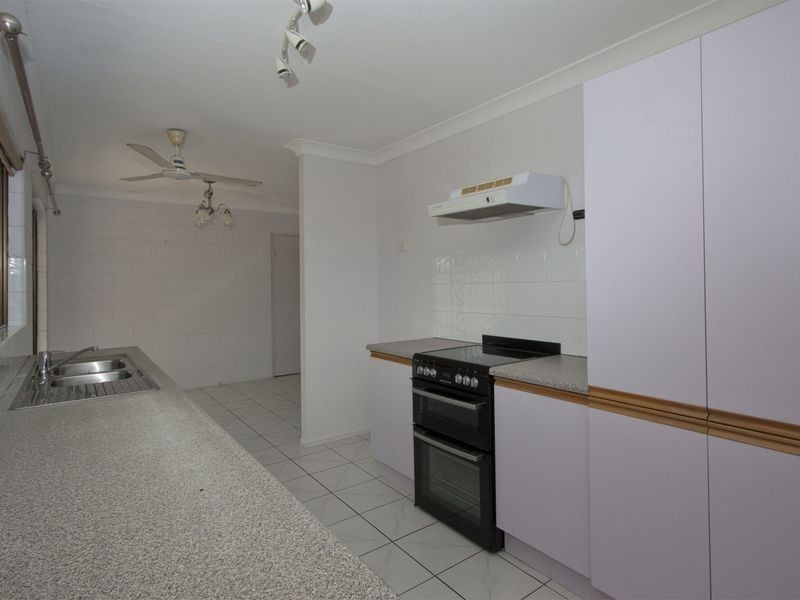 103 Kern Brothers Drive, Kirwan QLD 4817