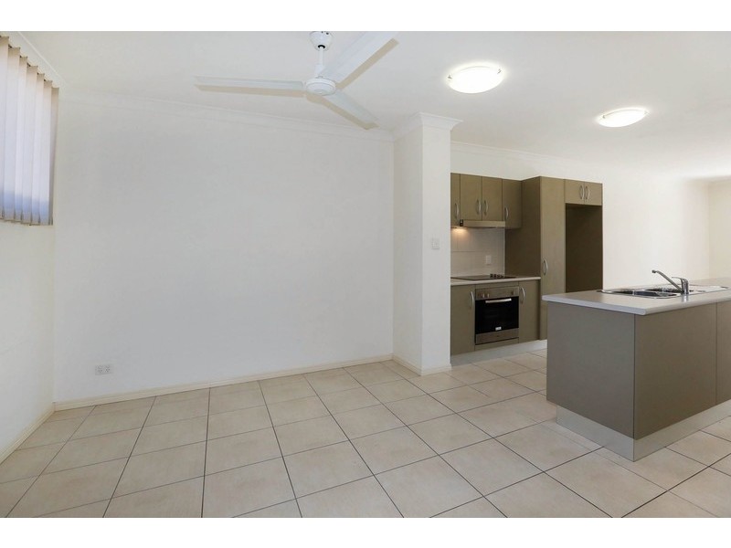 6/13 Albert Street, Cranbrook QLD 4814