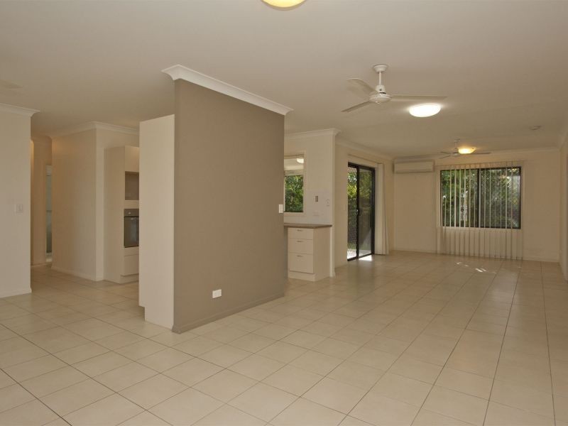 1 Summerland Drive, Deeragun QLD 4818