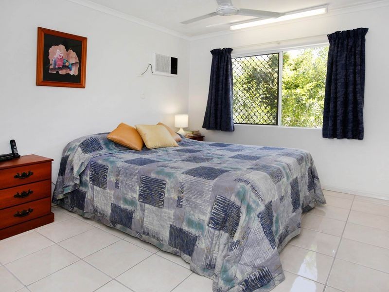 13 Corella Crescent, Mount Louisa QLD 4814