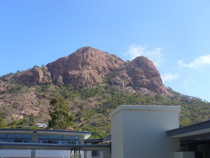 11/1-7 Gregory Street ***, North Ward QLD 4810