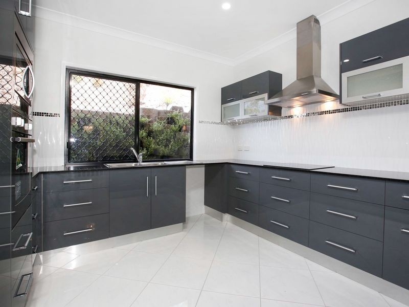 7 Tableland Terrace, Mount Louisa QLD 4814