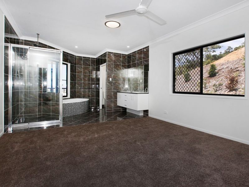 7 Tableland Terrace, Mount Louisa QLD 4814