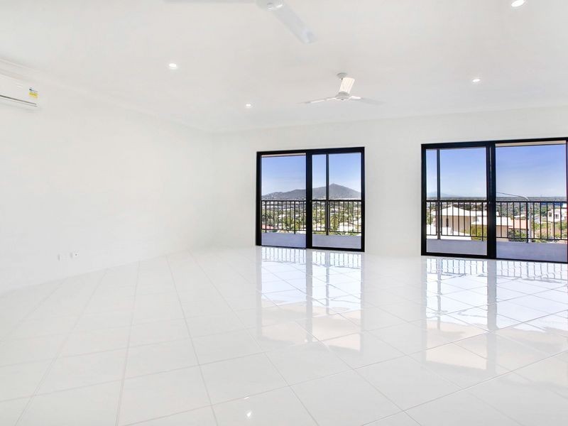 7 Tableland Terrace, Mount Louisa QLD 4814