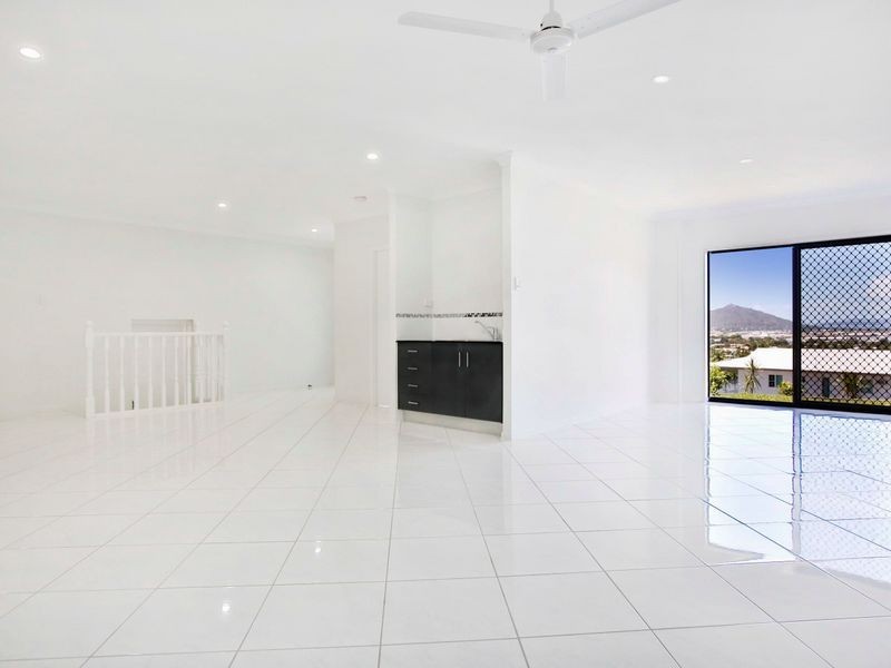 7 Tableland Terrace, Mount Louisa QLD 4814