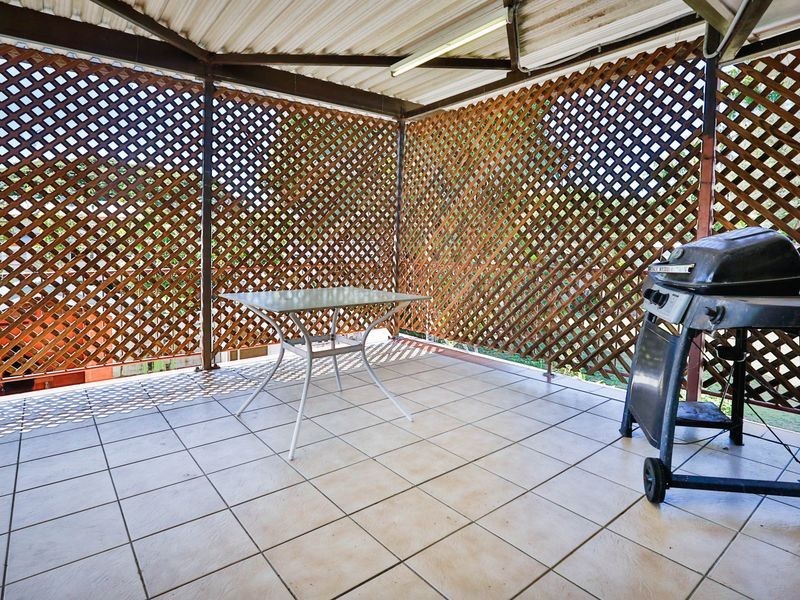 13 Bayswater Terrace, Hyde Park QLD 4812