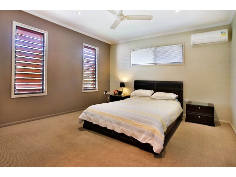 64 Springbrook Parade, Idalia QLD 4811