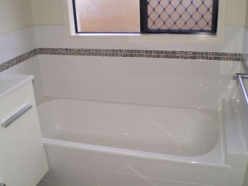 23 Sanderling Circuit ***, Kelso QLD 4815