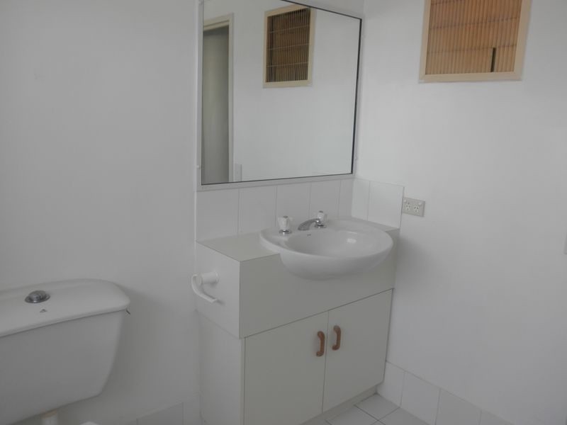 2b/3-7 The Strand ***, North Ward QLD 4810