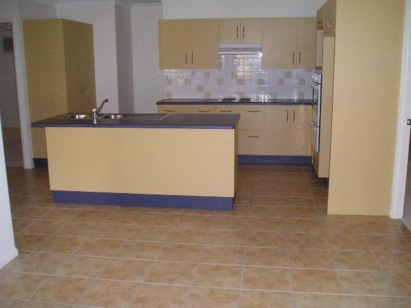 4 Mustey Court ***, Mount Louisa QLD 4814