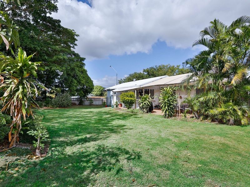 2 Sandstone Drive, Kirwan QLD 4817