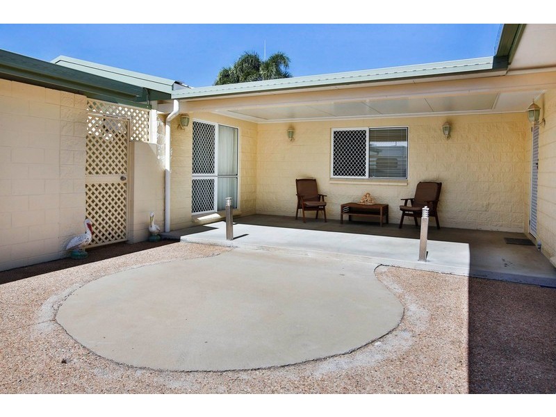 15 Warland Street, Kirwan QLD 4817