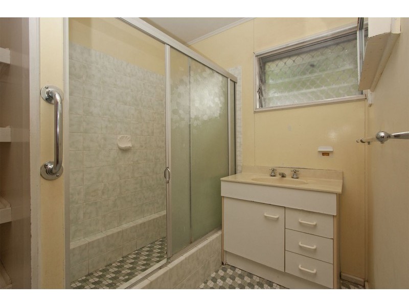 19 Sweet Street, Mundingburra QLD 4812