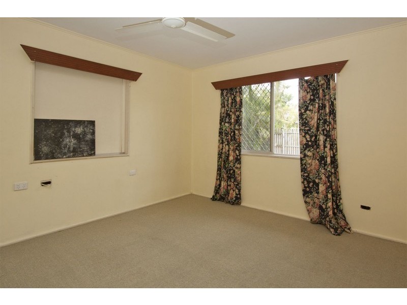 19 Sweet Street, Mundingburra QLD 4812