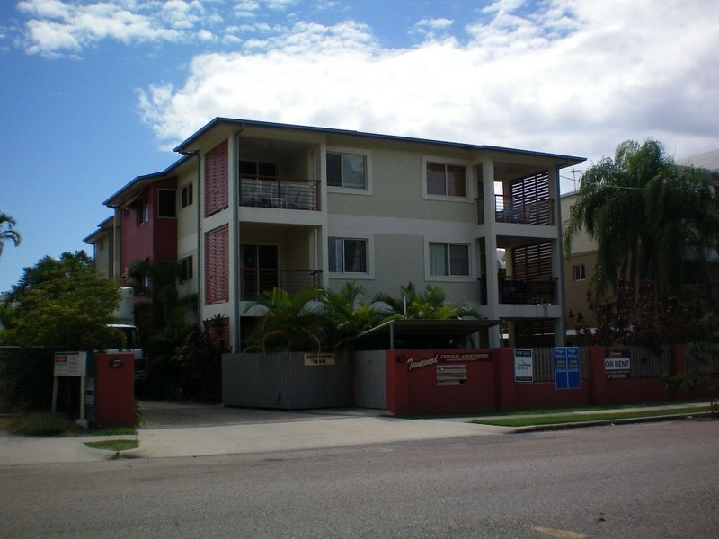 6/48 McIllwraith Street, South Townsville QLD 4810