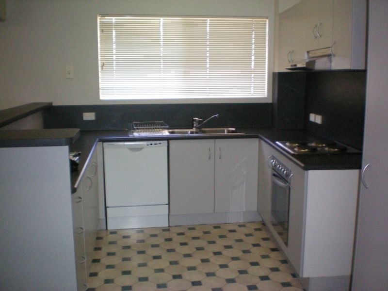 6/48 McIllwraith Street, South Townsville QLD 4810