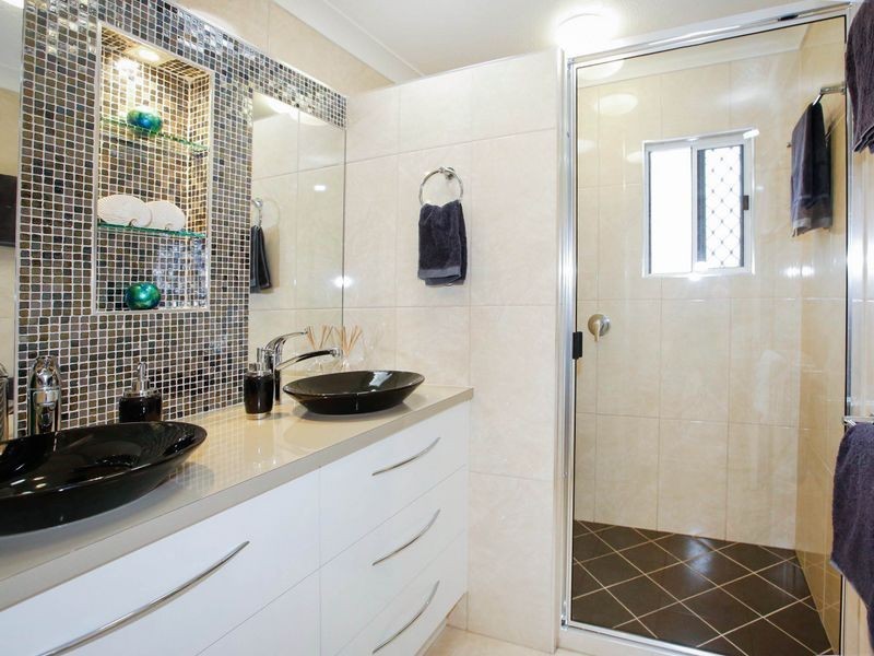 4 Platt Court, Cranbrook QLD 4814