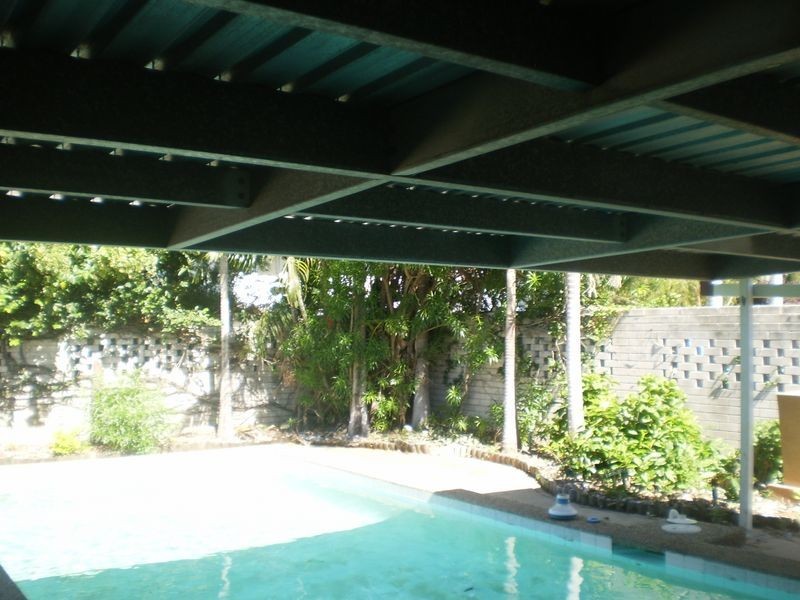 6 Kauri Court, Kirwan QLD 4817