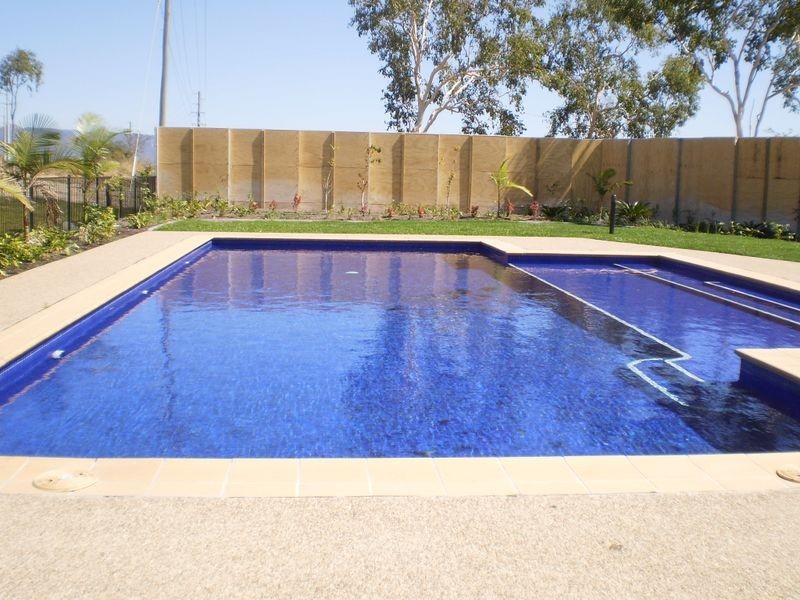 11/321-341 Angus Smith Drive, Douglas QLD 4814