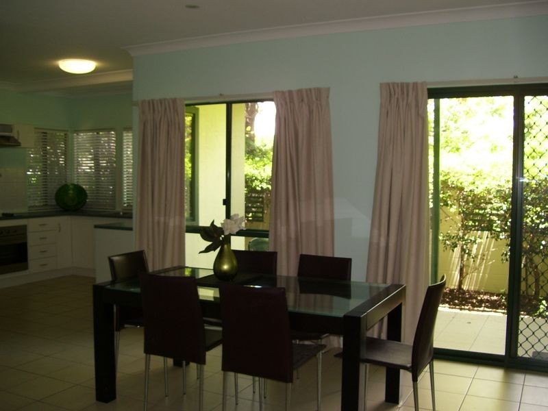 2/62 Arthur Street ***, Aitkenvale QLD 4814