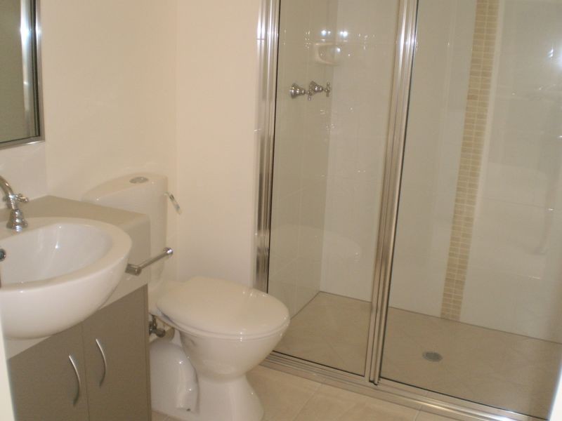 12/13 Albert Street ***, Cranbrook QLD 4814