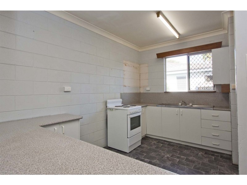 2/3 Ash Street, Kirwan QLD 4817