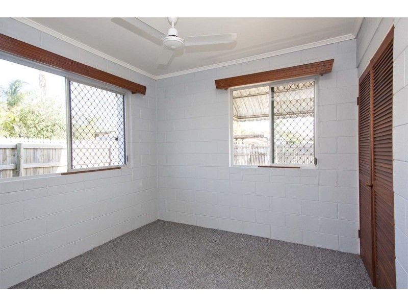 2/3 Ash Street, Kirwan QLD 4817