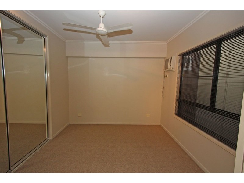 West End QLD 4810