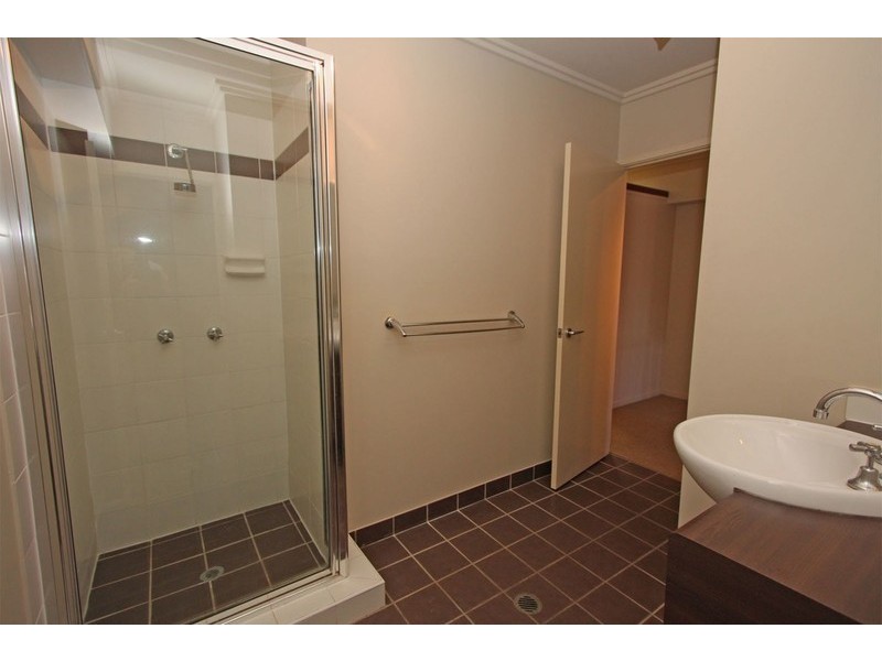 West End QLD 4810
