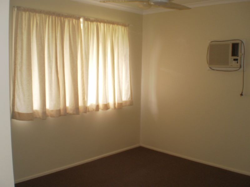 9 Geoffrey Court ***, Rasmussen QLD 4815