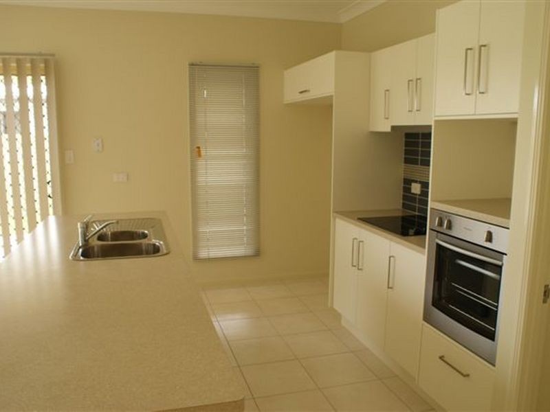 5 Yammacutta Court, Burdell QLD 4818