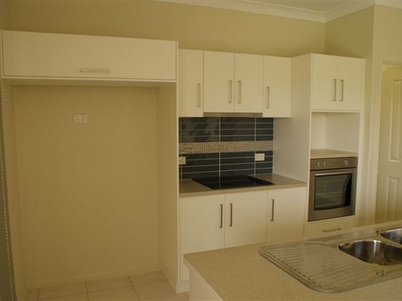 5 Yammacutta Court, Burdell QLD 4818