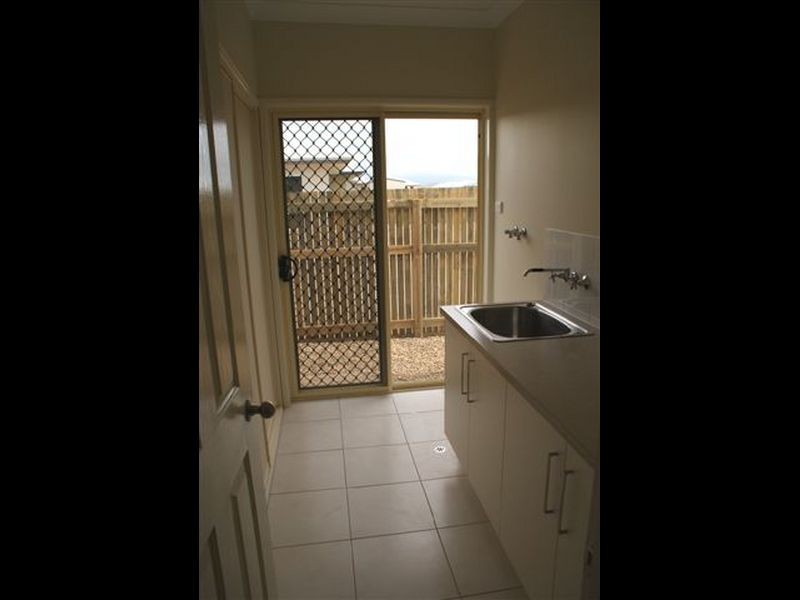 5 Yammacutta Court, Burdell QLD 4818