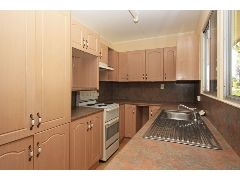 31 Etheridge Street, Mount Louisa QLD 4814