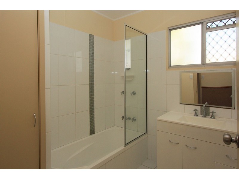 31 Etheridge Street, Mount Louisa QLD 4814