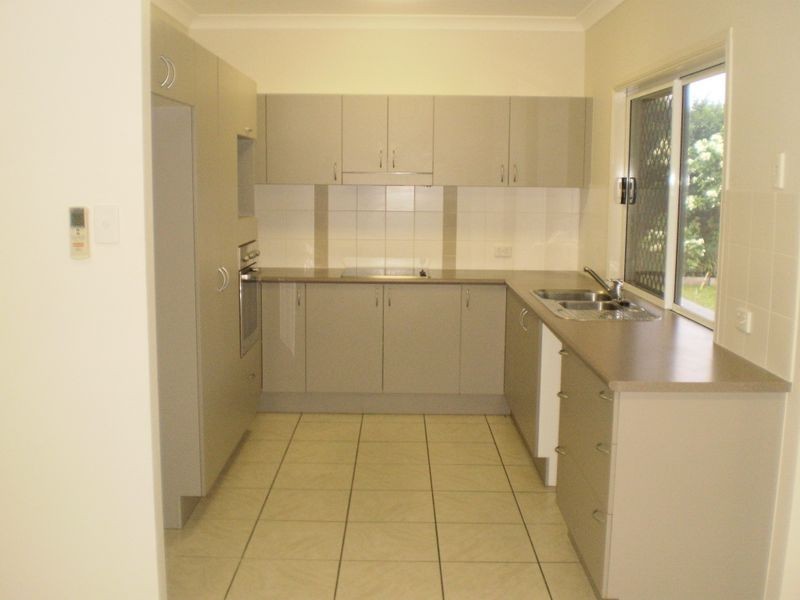 Mount Louisa QLD 4814