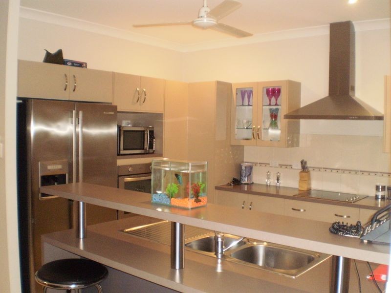 10 Canthium Court ***, Mount Louisa QLD 4814