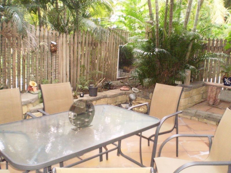 4/12-14 Old Common Road, Belgian Gardens QLD 4810