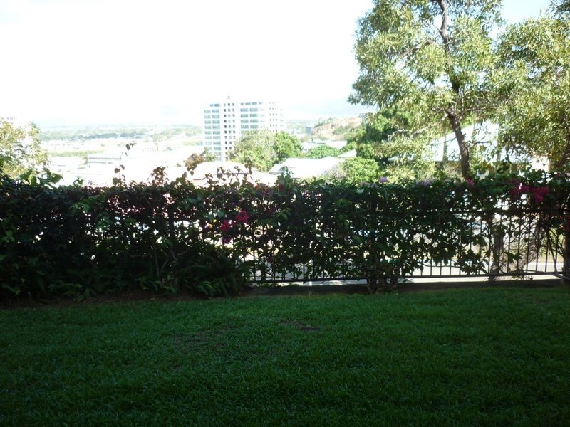 9/15 Hale Street ***, North Ward QLD 4810