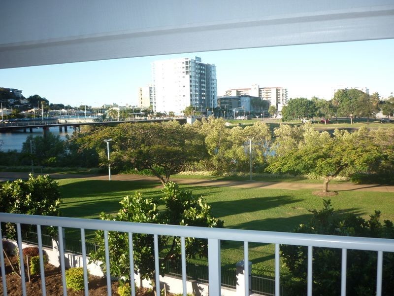 35/11-17 Stanley Street ***, Townsville QLD 4810