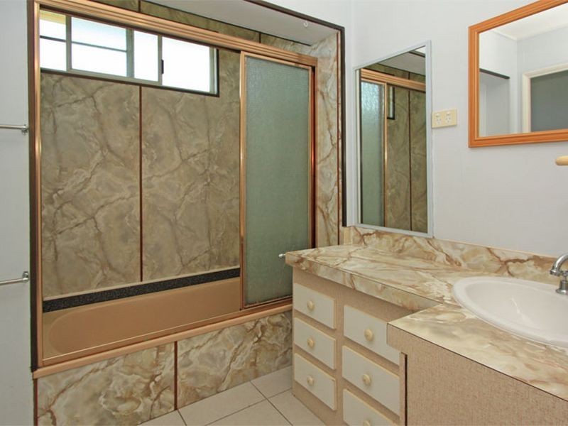 Mount Louisa QLD 4814