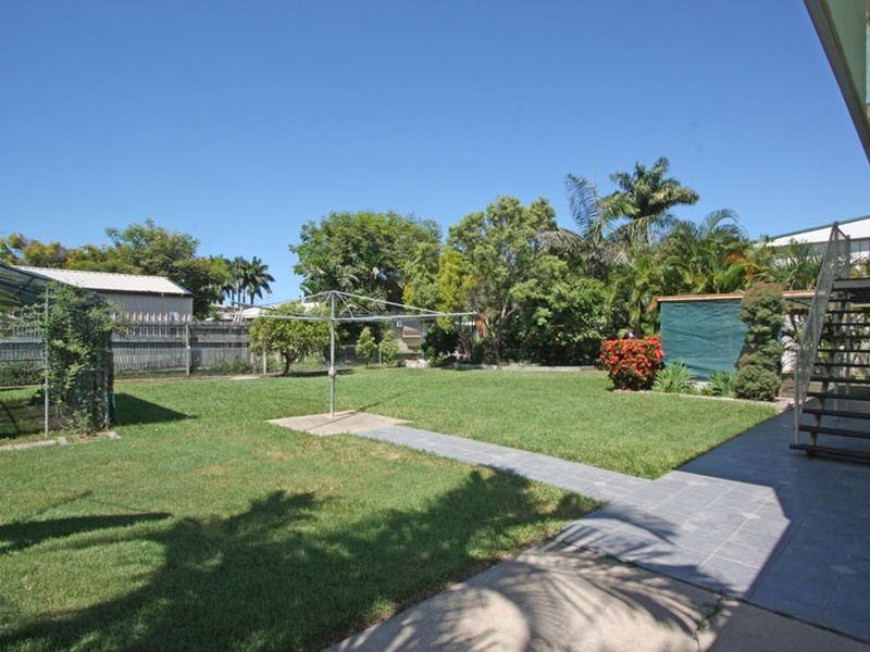 Mount Louisa QLD 4814