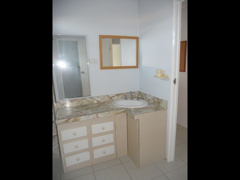 Mount Louisa QLD 4814